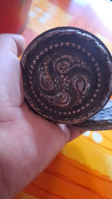 Antiguo pestillo bronce muy lindo para decorar - imagen 4