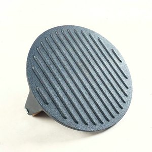 Prensa para Hamburguesas de Hierro Fundido con Mango de Madera - 18 cm - imagen 4