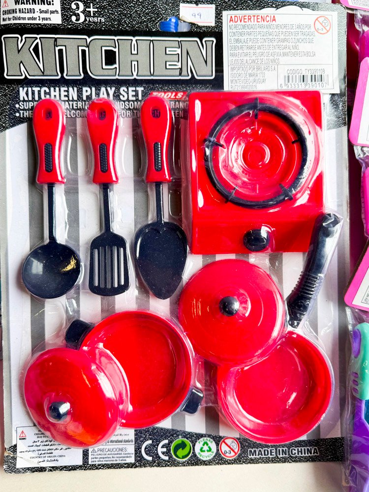 Colección de juguetes infantiles variados - imagen 4
