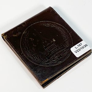 Réplica Medalla "Momento a la Gloria Eterna a los Defensores de Leningrado" en Estuche de Cuero - imagen 4