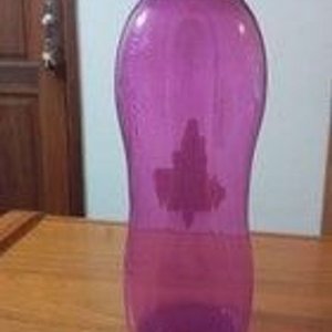 Botella de Agua Tupperware Morada y Termo Aladin con Taza - imagen 2