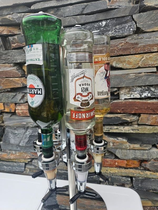 Dispensador de licores automático con seis botellas - imagen 3