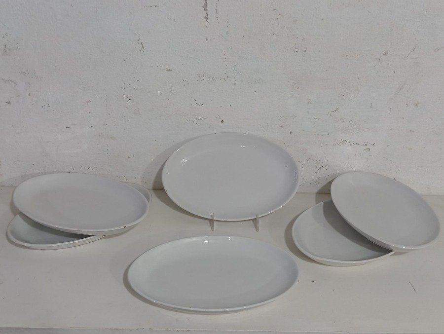 Platos de loza blancos ovalados - imagen 2