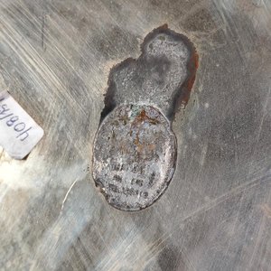 Bandeja Antigua "Chief Sheffield" en Plata Sellada, Diseño en Relieve - imagen 8