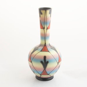 Florero de Opalina Multicolor con Cuello Fino y Diseño Geométrico - imagen 2