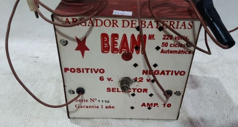 Cargador de Batería 6 a 12V - imagen 2