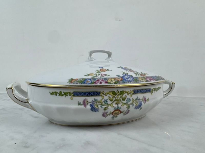 Sopera oval en fina porcelana Alemana con decoración floral y dorado - imagen 2