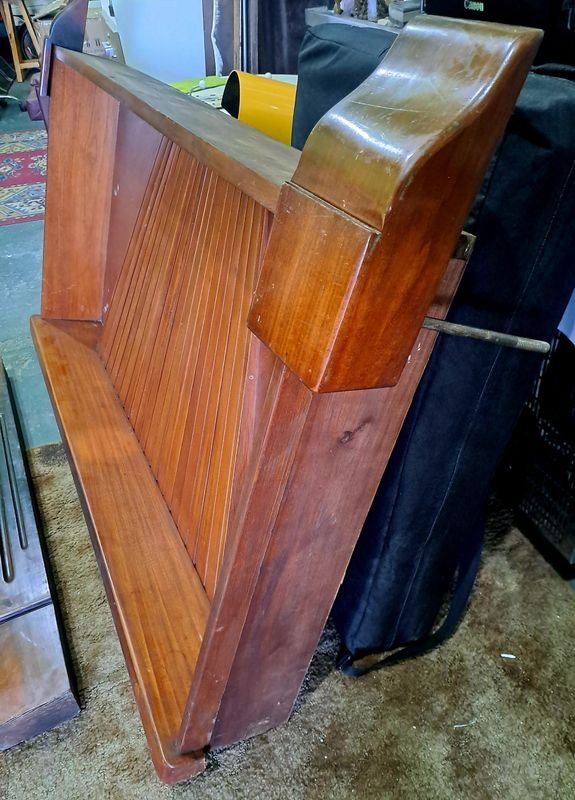 Muebles de Madera en Excelente Condición - imagen 3