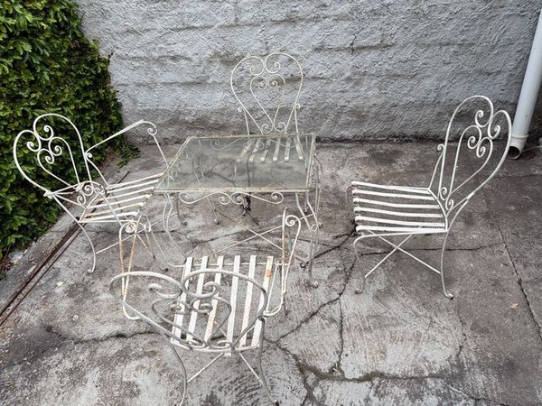 Juego de Patio de Hierro Forjado con Vidrio