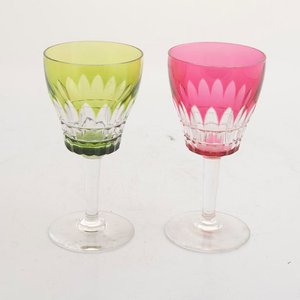 Juego de 9 Copas de Cristal Tallado - 5 Rubí y 4 Verdes - imagen 3