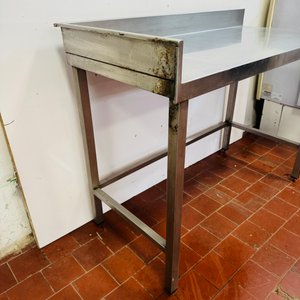 Mesada de Acero Inoxidable Industrial - 130x62x92cm - imagen 4