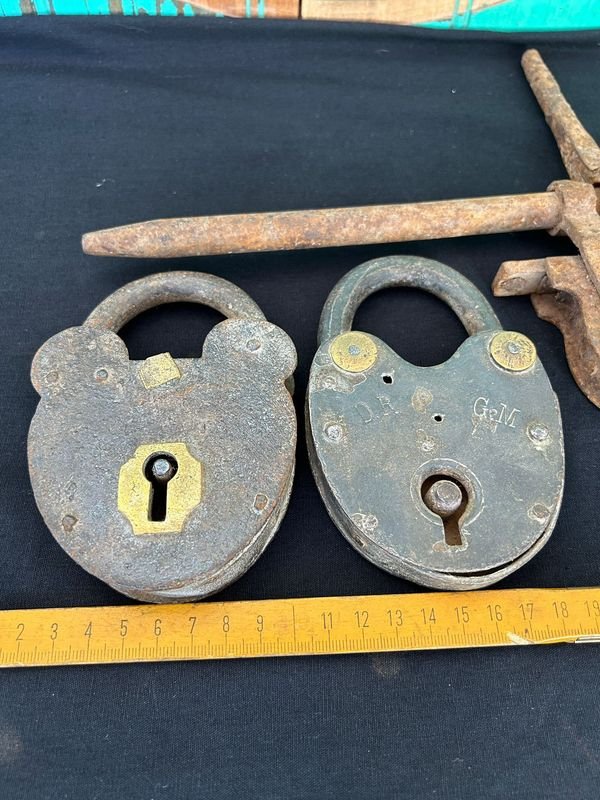 Lotes de candados para vagones - Venta en subasta - imagen 2