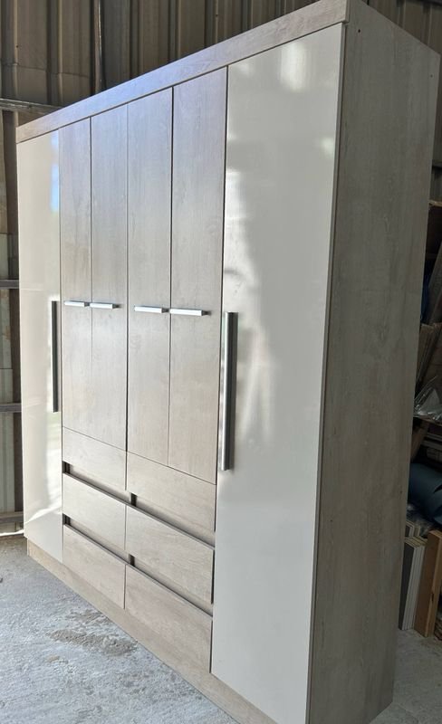 Item 877554 - Image 1