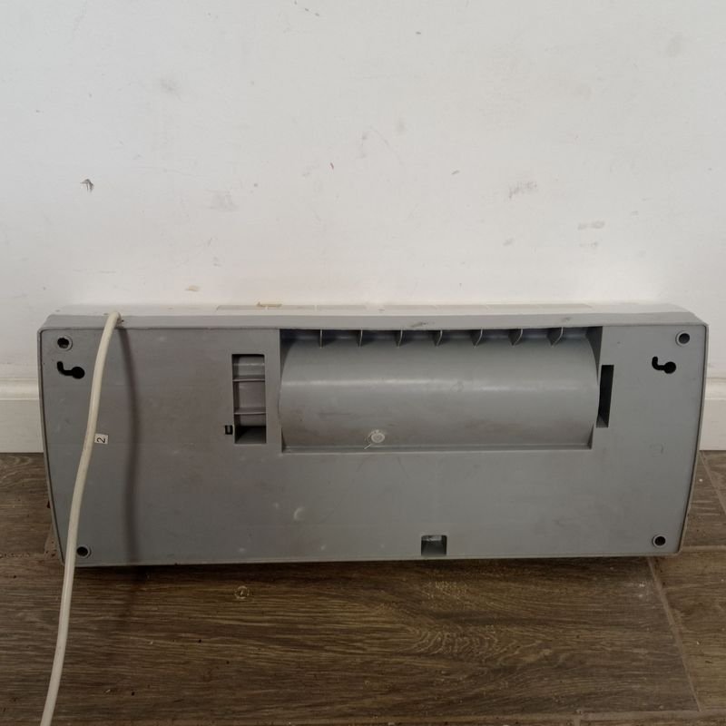 Ventilador de pared marca Microsonic, sin control - imagen 4