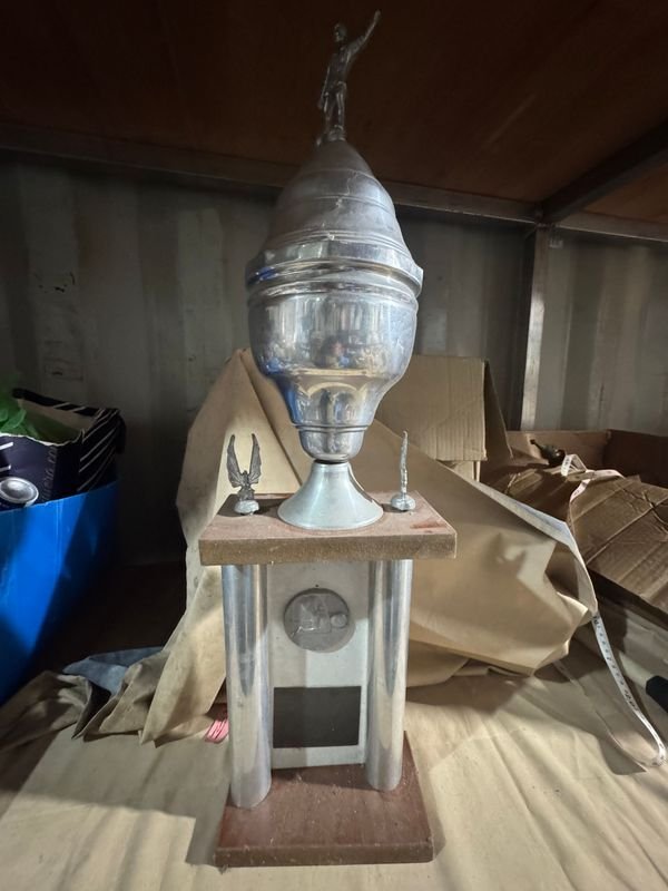 Trofeo Copa de Fútbol Plateado Alto 70cm