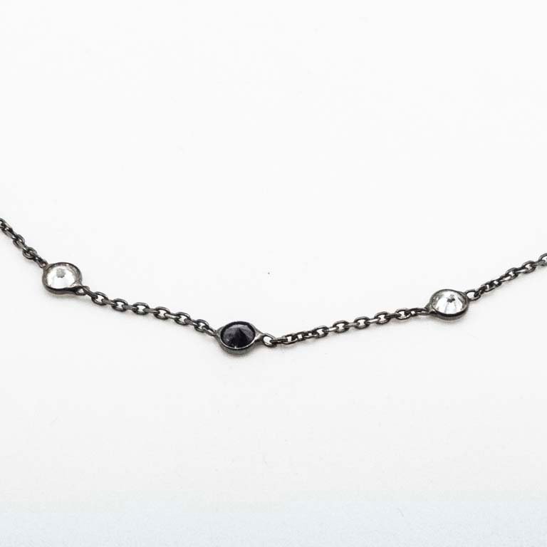 Gargantilla de Plata con Rodio Negro y Piedras