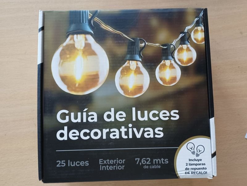 Lote siguiente: Luces decorativas de 25 luces