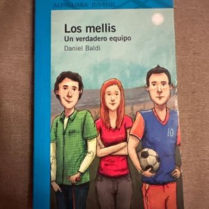 Lote siguiente: Libro "Los Mellis. Un verdadero equipo" de Daniel Baldi
