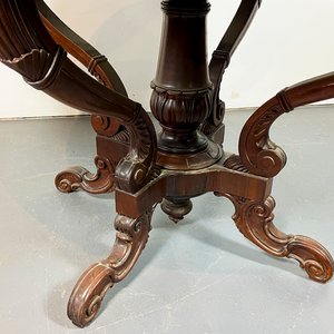 Mesa Inglesa Circular de Caoba con Fuste Abalaustrado - imagen 4