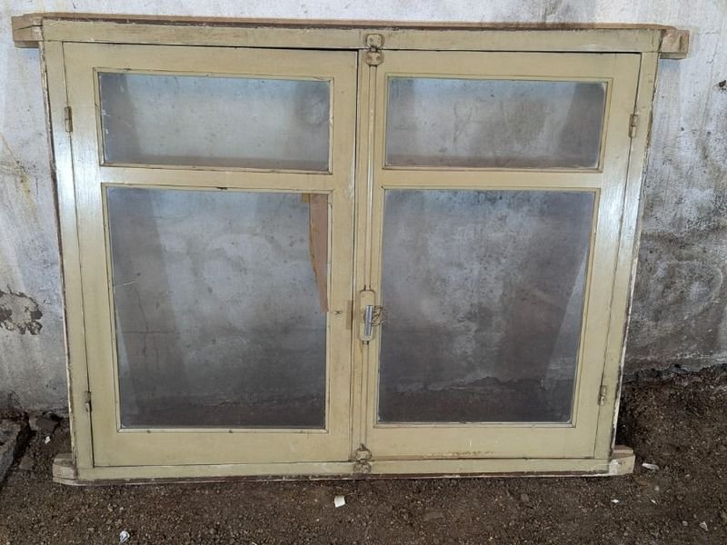 Item 899957 - Image 0