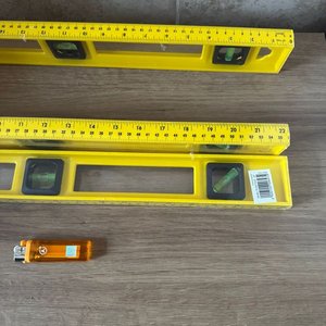 Nivel de Fibra de Vidrio de 22 Pulgadas - imagen 2