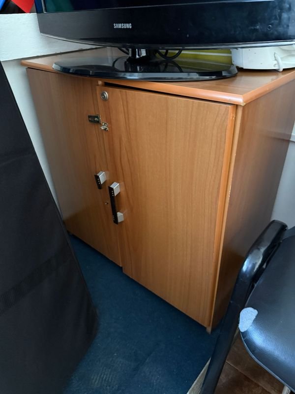 Item 890990 - Image 0