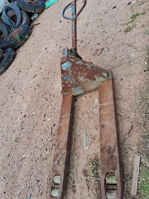 Item 896334 - Image 0