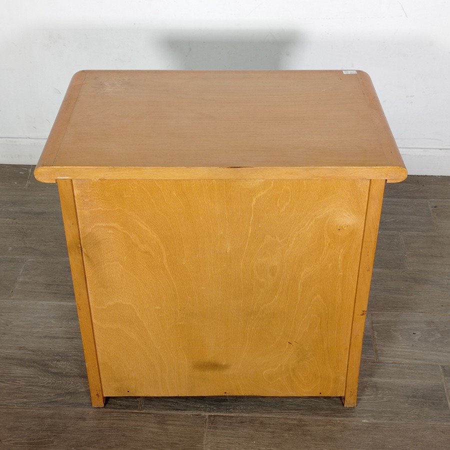 Mesa de luz en pino con cajón y puerta - imagen 4