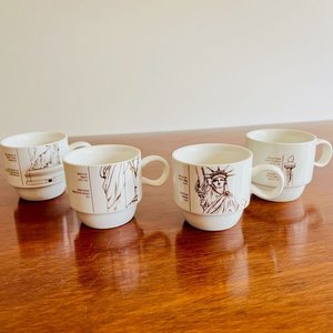Set de Tazas de Cerámica con Estatua de la Libertad y Ollita Blanca - imagen 3