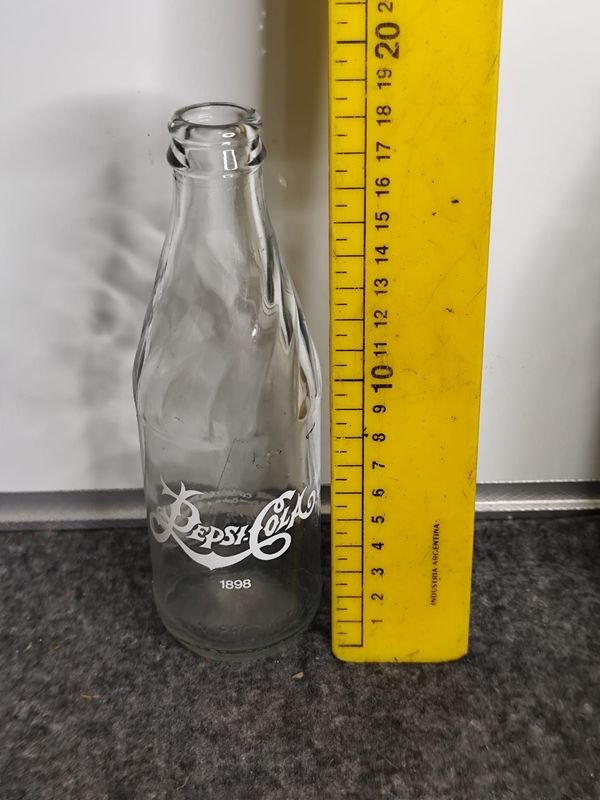 Botella Conmemorativa Pepsi Cola 30 Años "Año 1898" - imagen 1