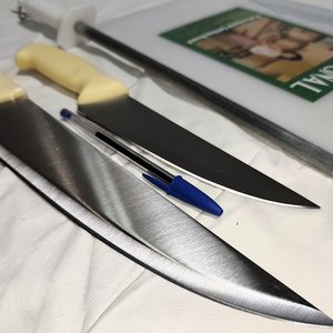 Set de Cuchillos de Carnicero con Chaira y Tabla de Cortar - imagen 3