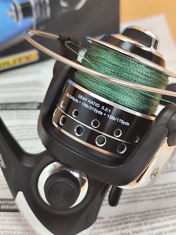 Reel de pesca Shakespeare Agility AG40 en excelente condición - imagen 5