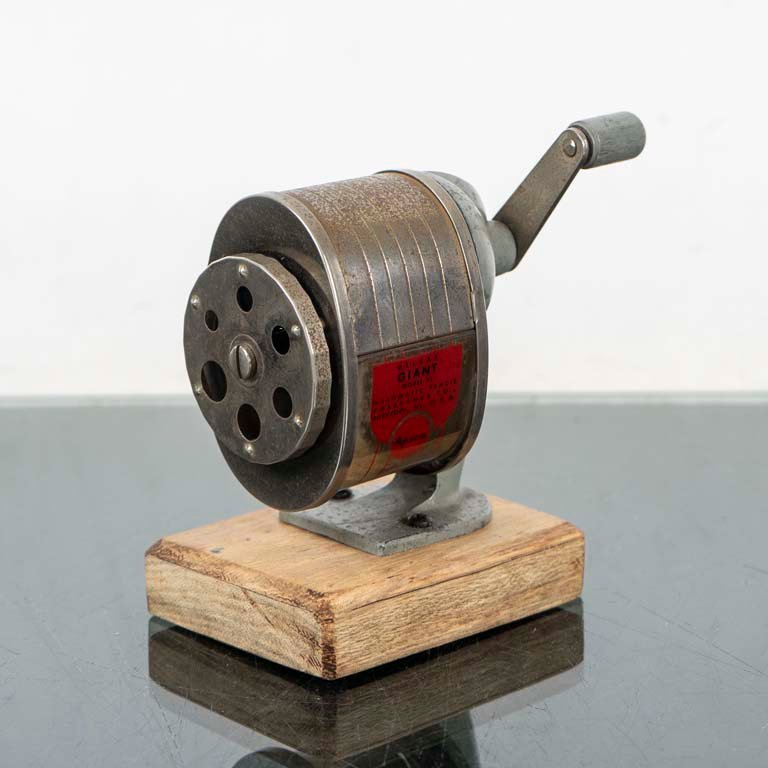 Item 2106516 - Image 0