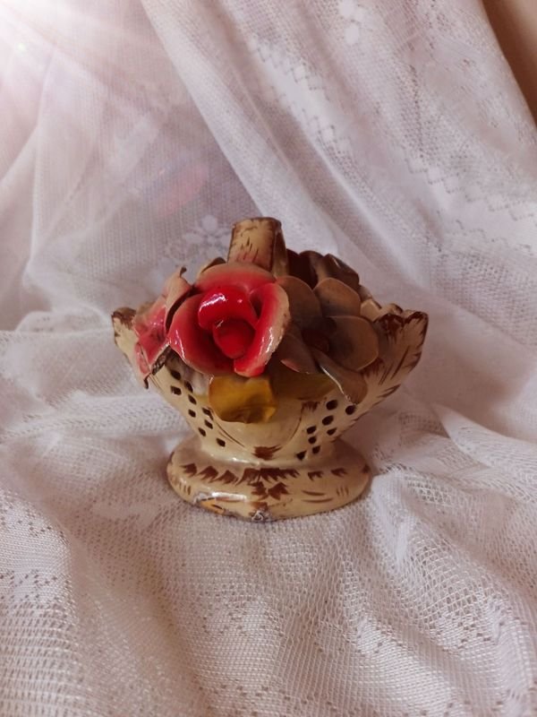 Lote anterior: Cesta de flores de cerámica vintage, adorno floral esmaltado