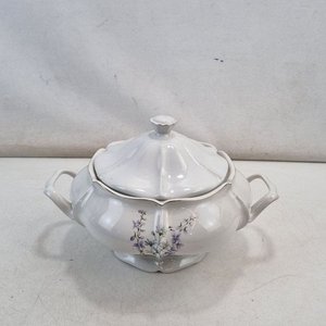 Sopera Porcelana Olmos Industria Uruguaya con Tapa y Flores Lilas - imagen 7