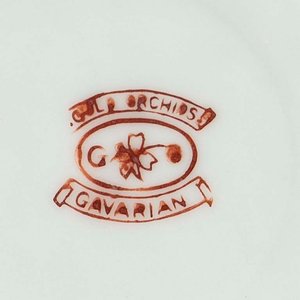 14 Piezas de café, en porcelana Japonesa, motivo en relieve "dragón". Cafetera sin tapa, desgaste en los bordes y detalles en la pintura. Medidas: taza: 6.5 x 5 cm - imagen 3