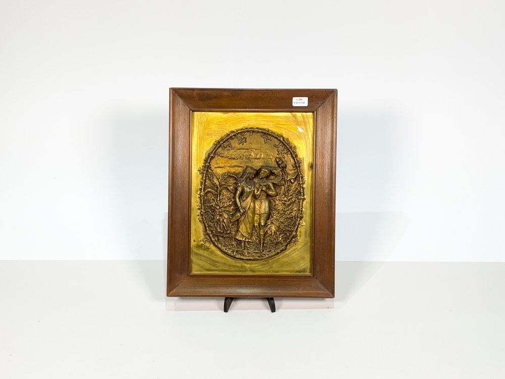 Lote anterior: Bronce relieve escena romántica