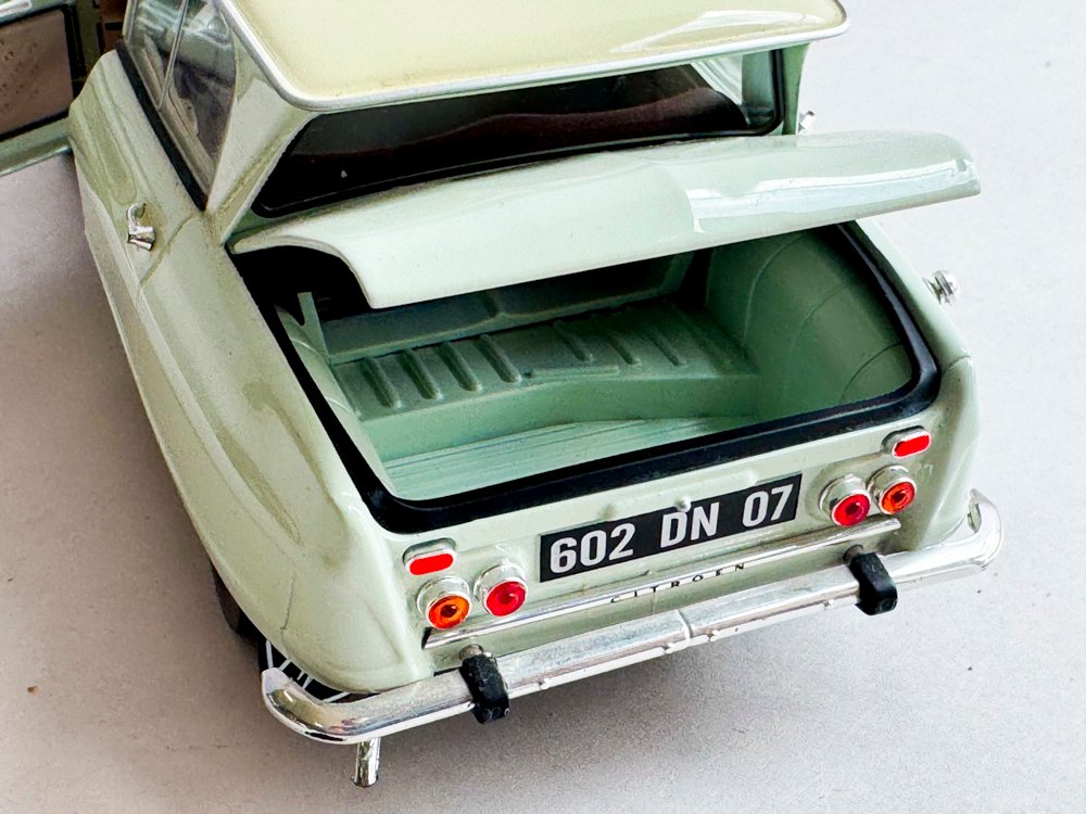 Item 496066 - Image 4