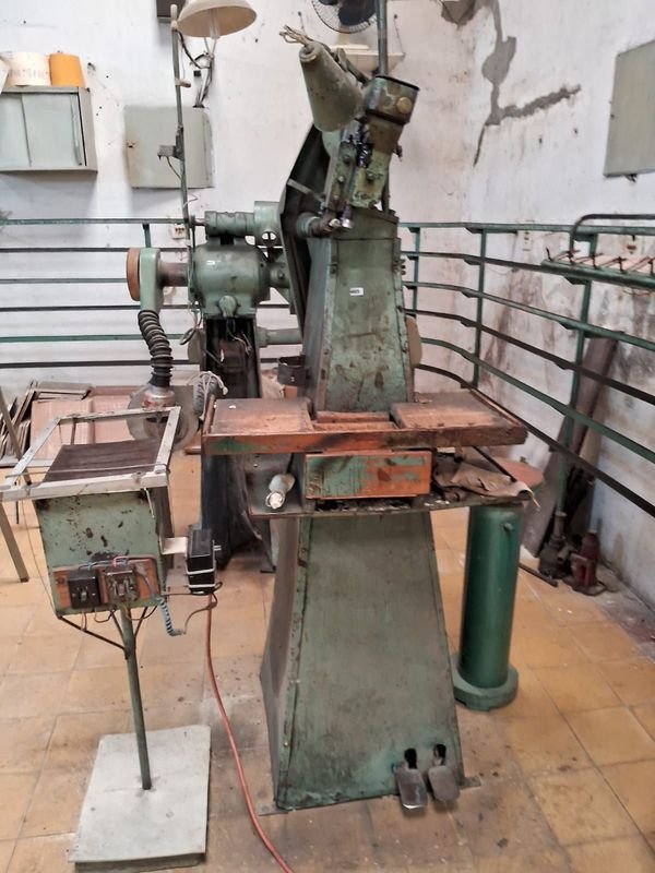 Máquina Asentadora o de Acabado de Calzado Gamborian Industria Armenia - imagen 1