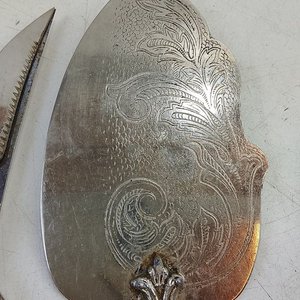 Variedad de Cubiertos y Utensilios de Cocina Antiguos y Plateados - imagen 2