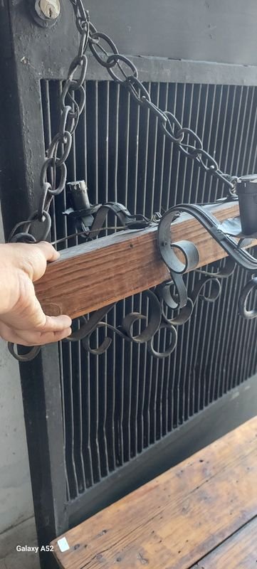 Lámparas antiguas de madera y hierro - imagen 8