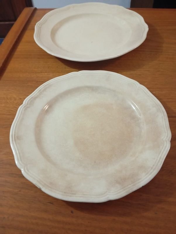 Lote anterior: Bandejas de porcelana inglesa selladas