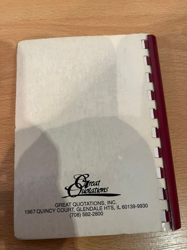 Libreta con citas de mujeres destacadas - imagen 2