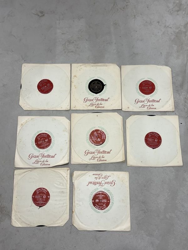Lote de 8 Discos de Vinilo "Gran Festival Ligero de los Clásicos"