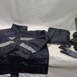Lote siguiente: Equipo de Lluvia Completo: Pantalón XL, Campera L, Botas Acero 43 y Guantes
