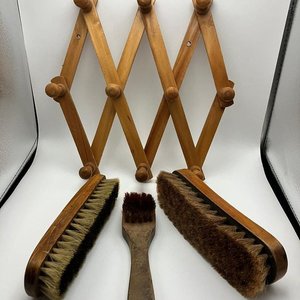 Perchero Acordeón Extensible de Madera con Juego de Tres Cepillos Vintage - imagen 3