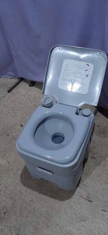 INODORO QUIMICO - Descripción y análisis - imagen 2