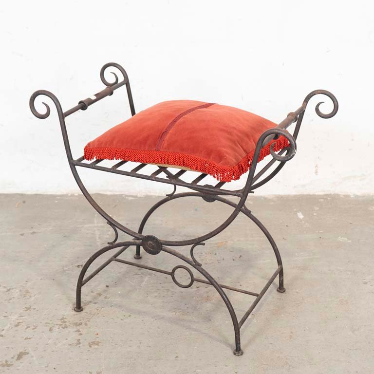 Item 2102017 - Image 0