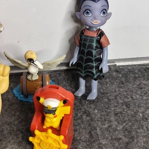 Lote de Figuras de Juguete Antiguas Varias - imagen 5