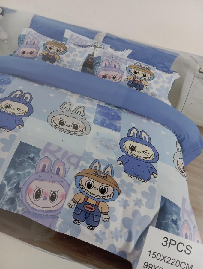Juego de sabanas infantil LABUBU CELESTE - imagen 3